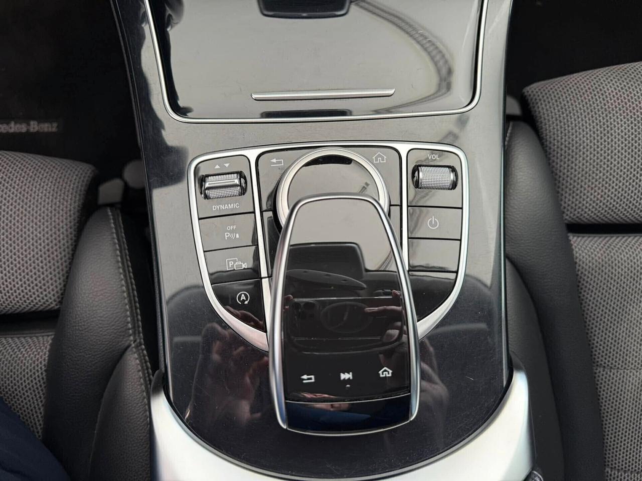 Mercedes-benz C 220 Premium AMG