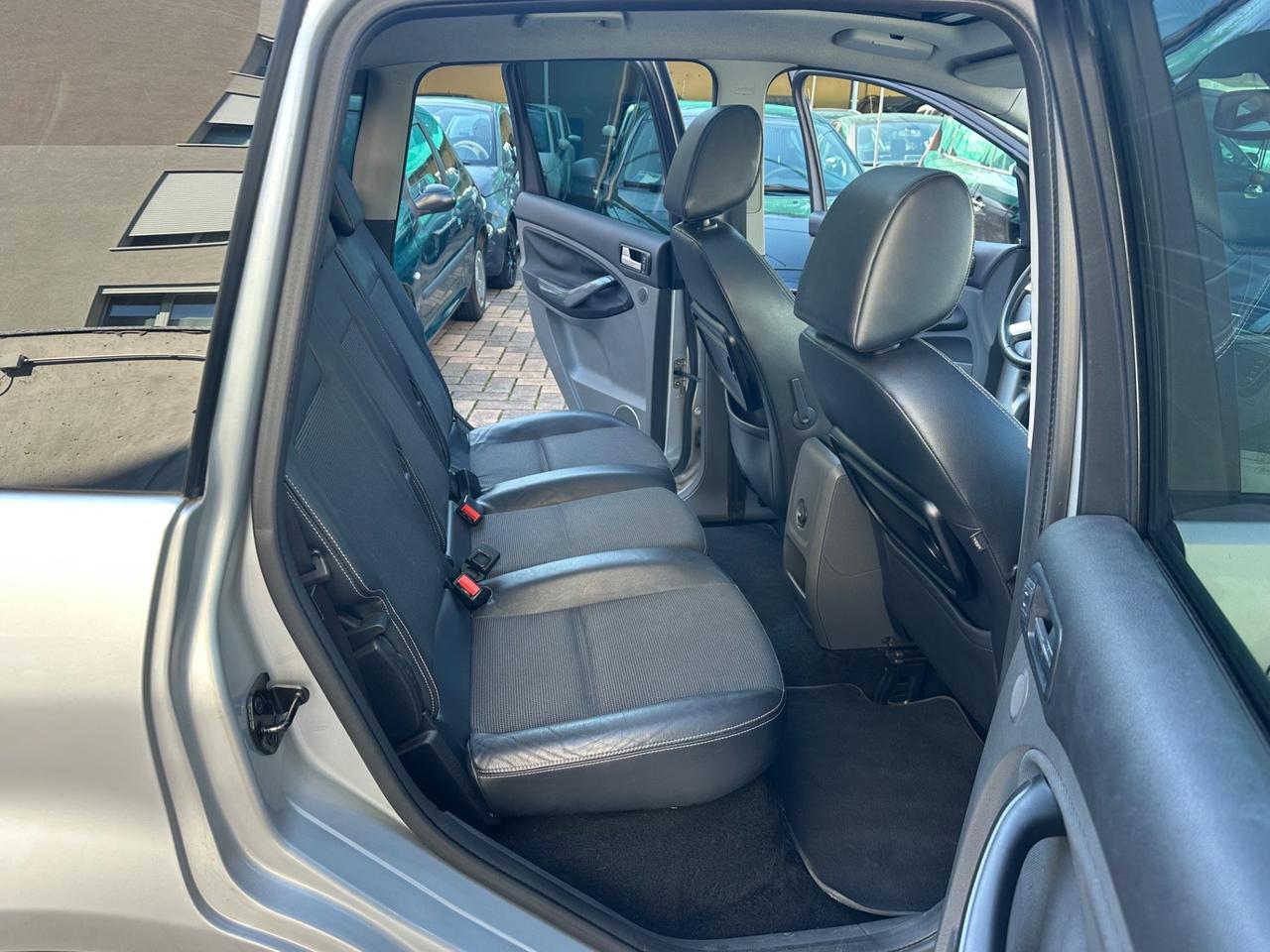 Ford C-Max 1.6 TDCi 110 CV Titanium