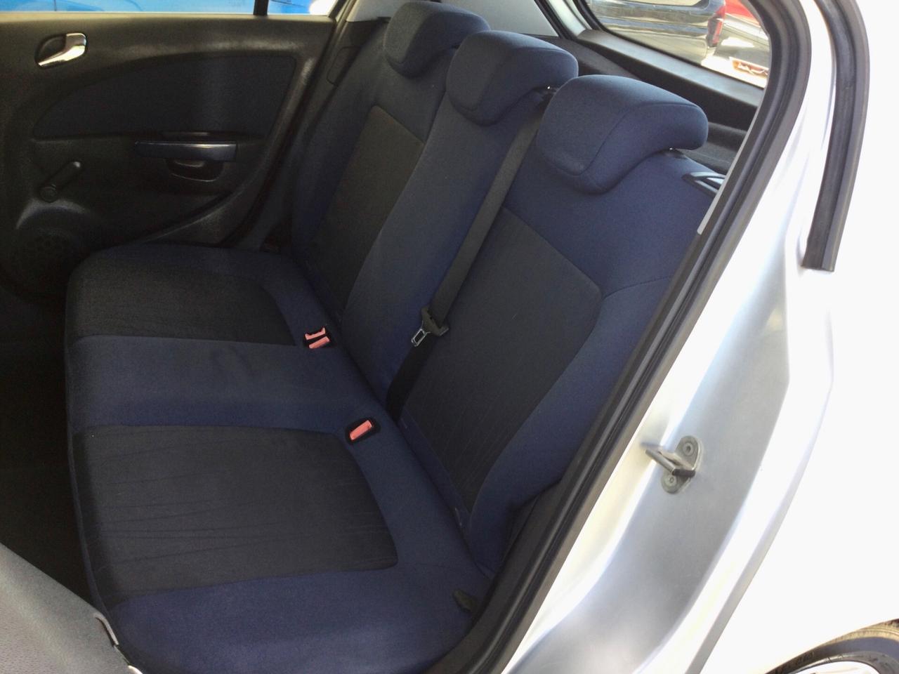 Opel Corsa 1.0 12V 5 porte Enjoy