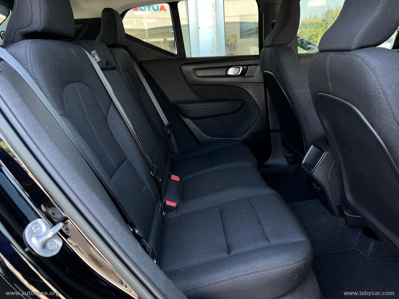VOLVO XC40 T2 automatico Essential