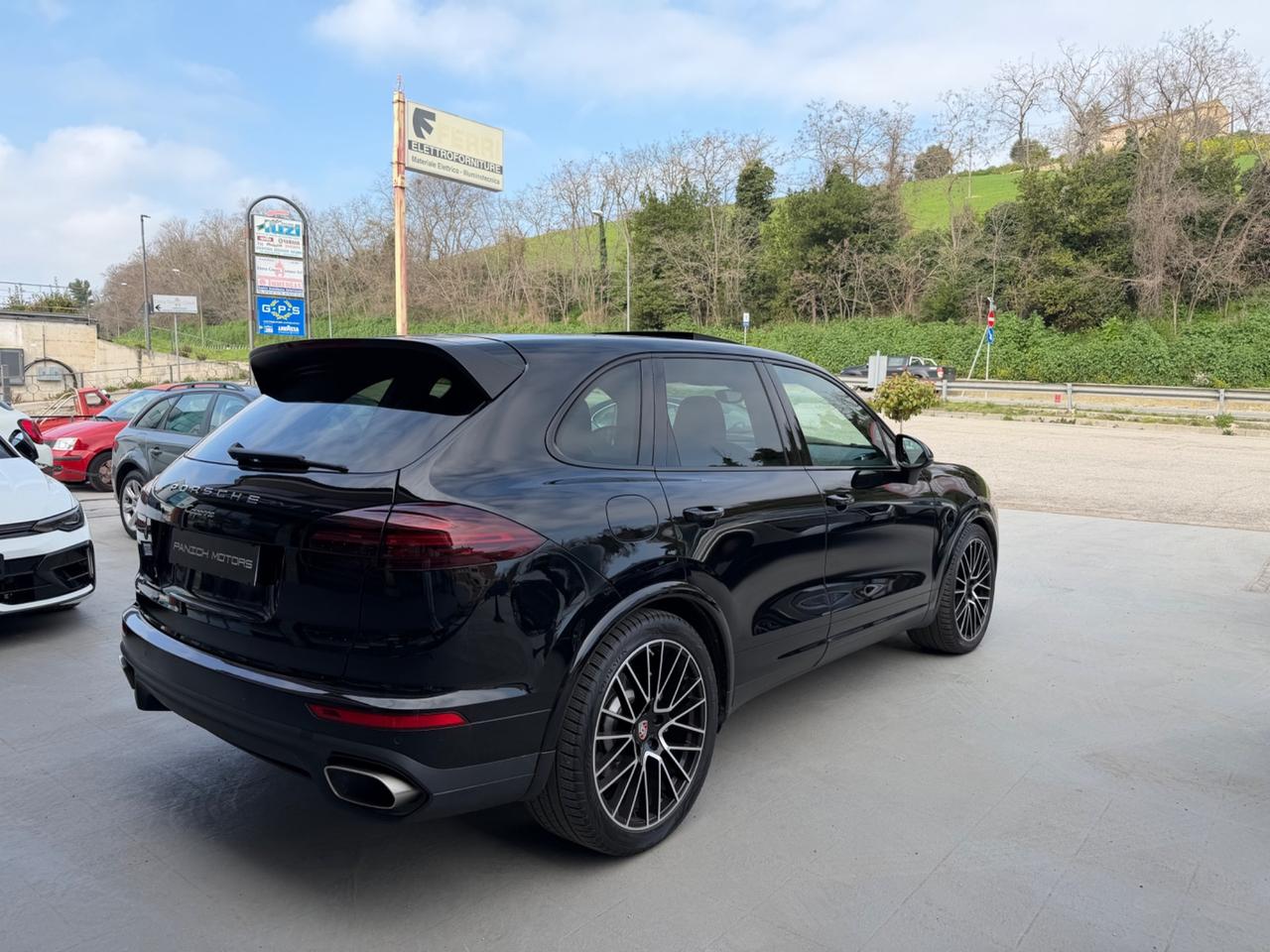 Porsche Cayenne 3.0 Diesel Platinum Edition