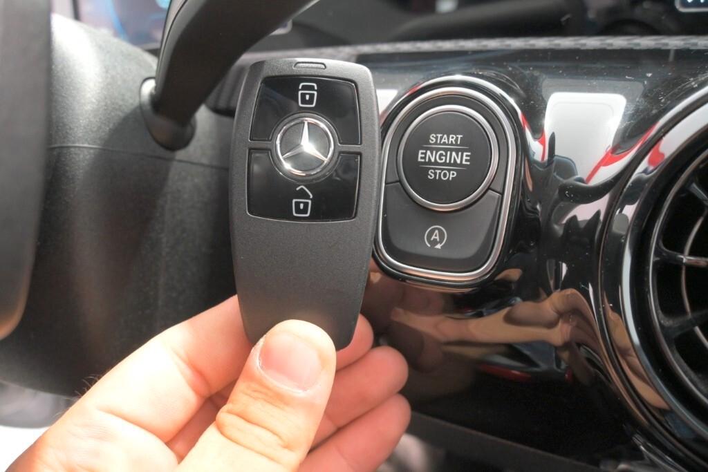 Mercedes-benz A 200 d Automatic Business