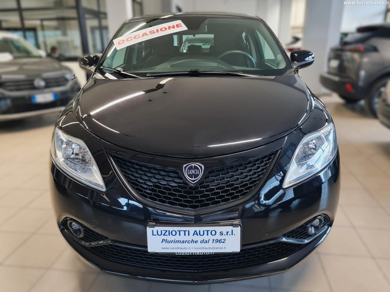 Lancia Ypsilon 1.2 GOLD