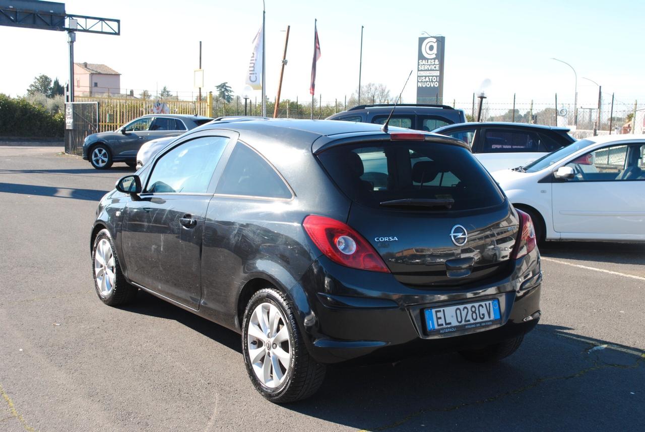 OPEL CORSA 1.2 86 CV BENZ/GPL OK NEOPATENTATI