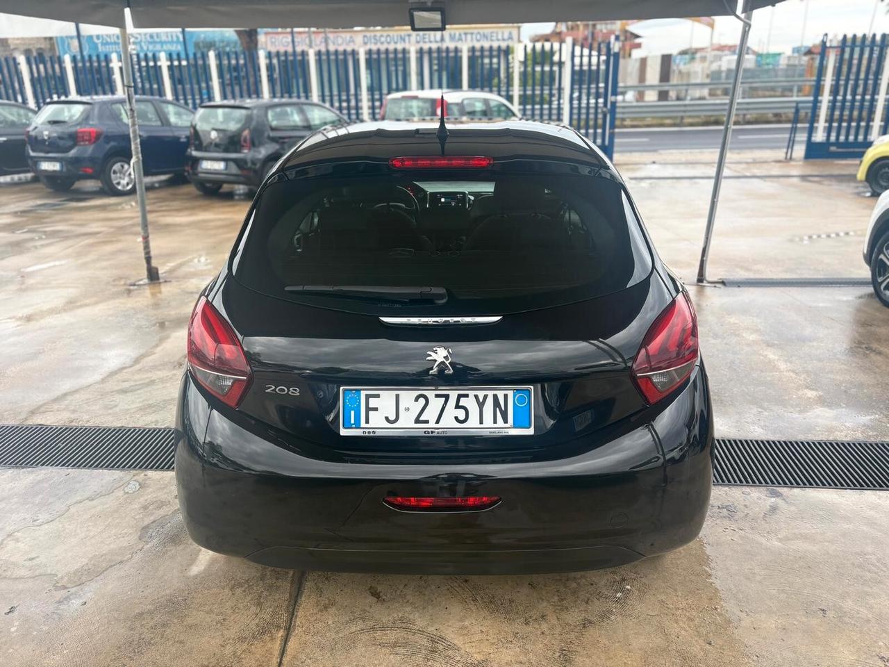 Peugeot 208 BlueHDi 75 5 porte Allure