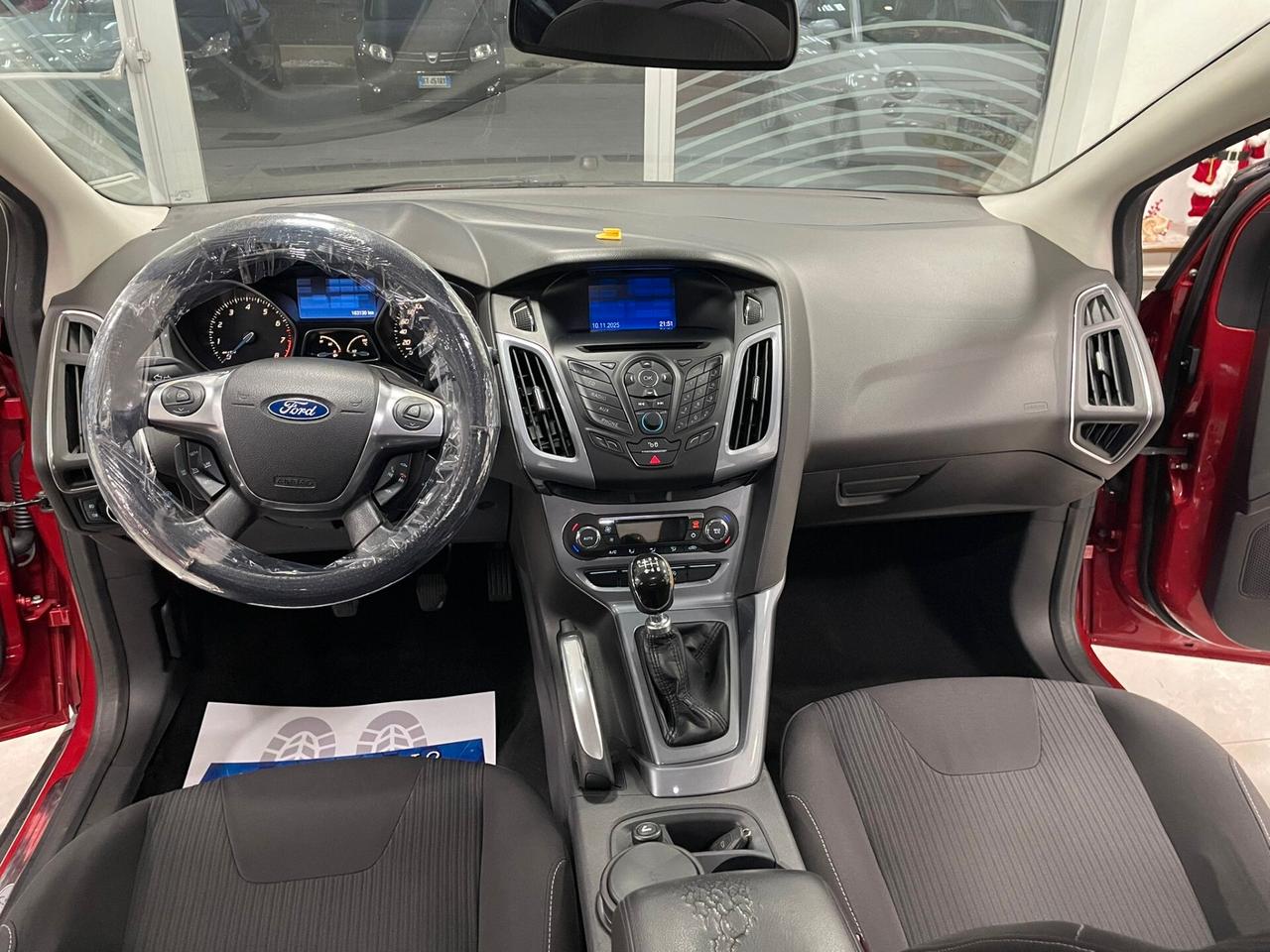 Ford Focus 1.6 benzina Titanium