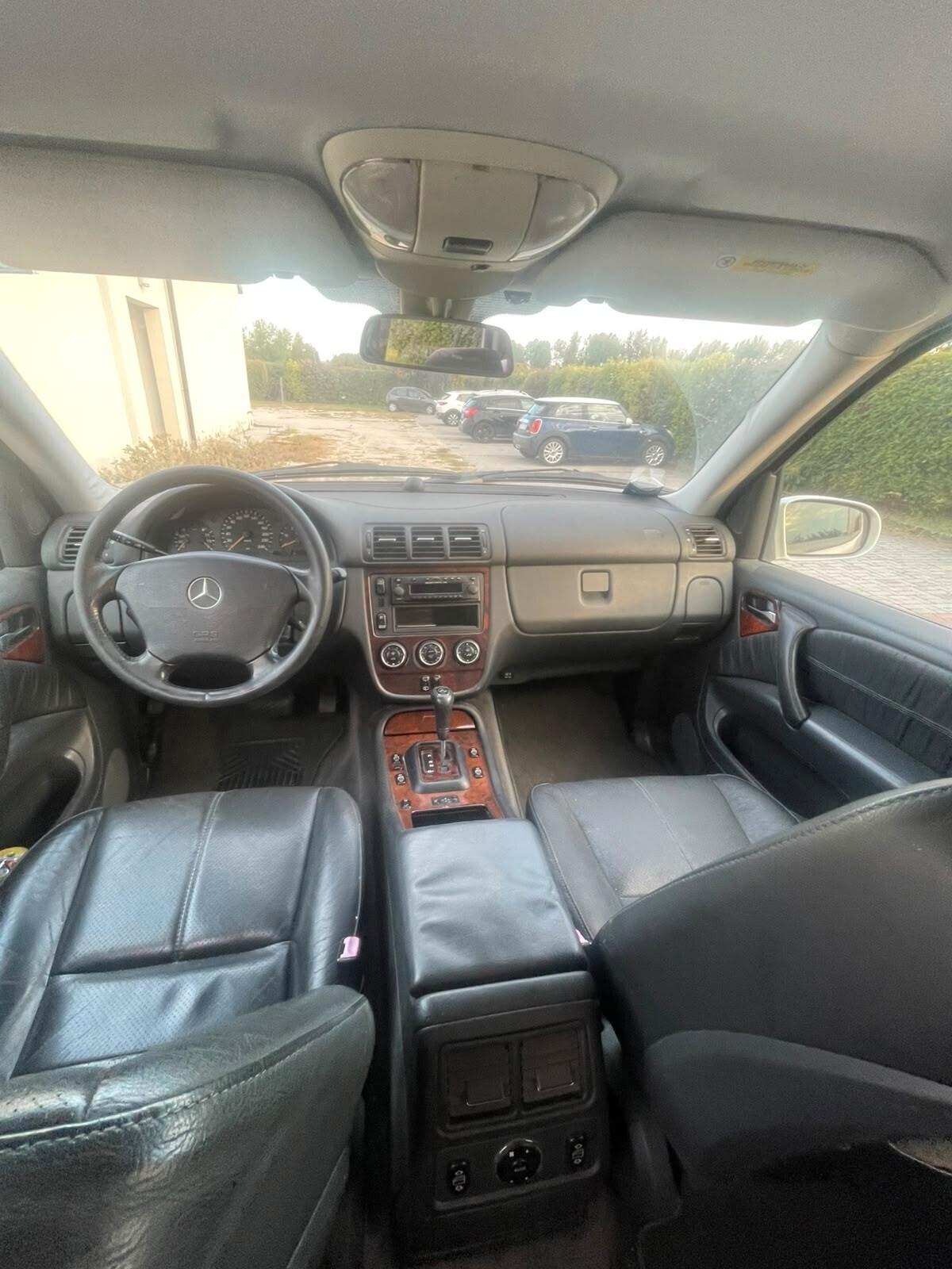 Mercedes-benz ML 270 turbodiesel cat CDI