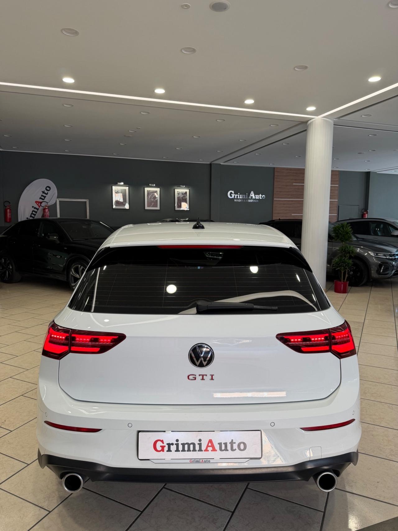 Volkswagen Golf GTI 2.0 TSI DSG