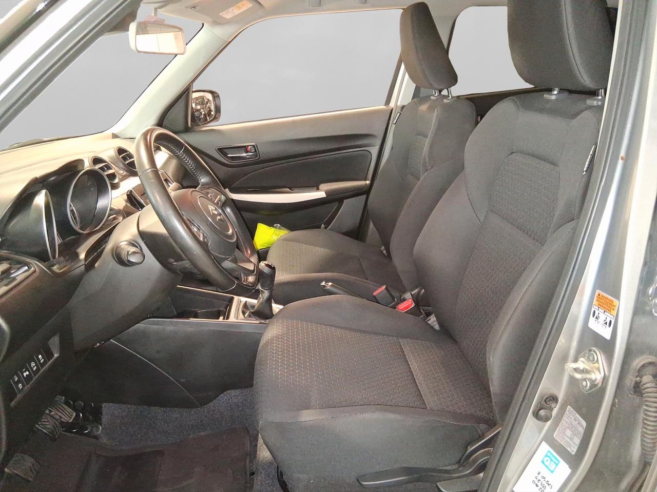 Suzuki Swift 1.2 Hybrid Cool 83CV 2WD