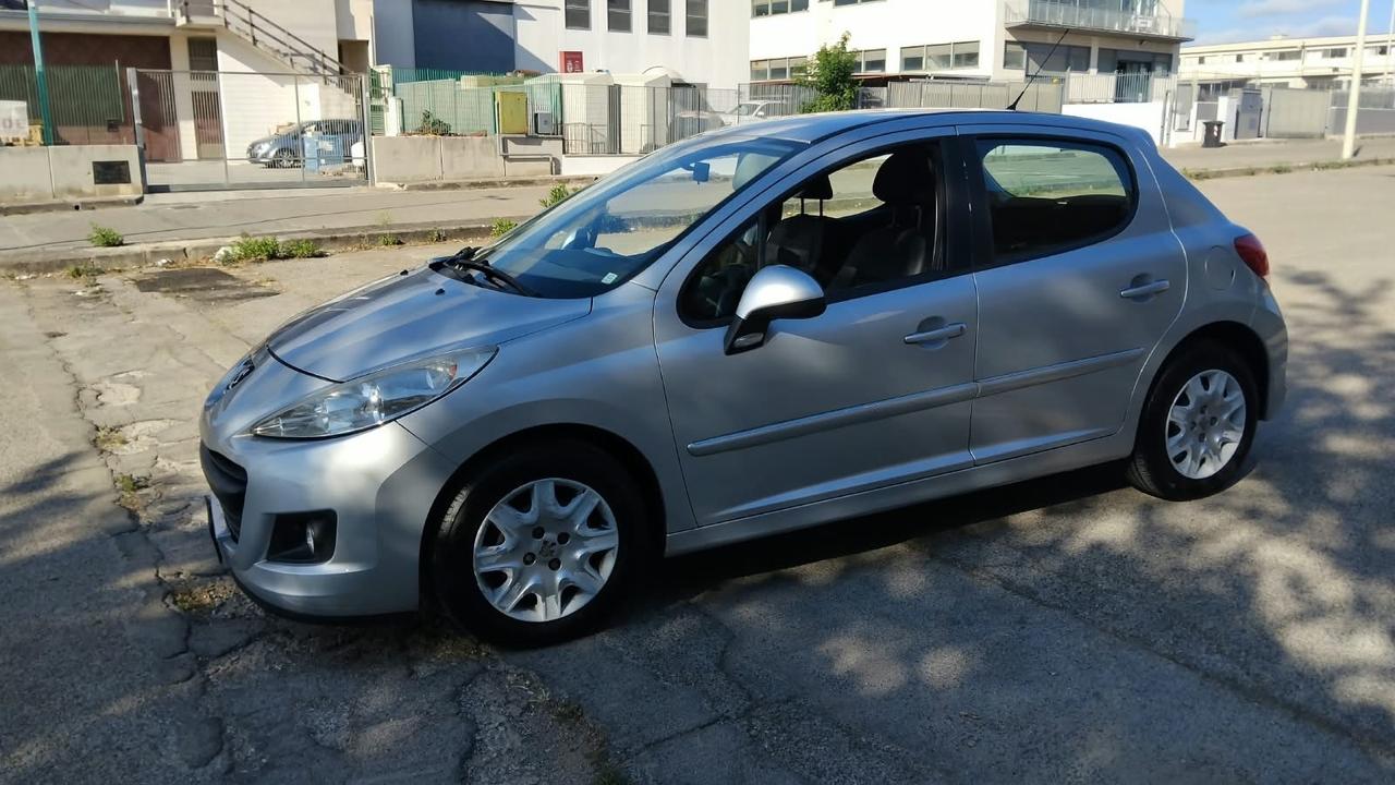 Peugeot 207 1.4 HDi 70CV 3p. Energie