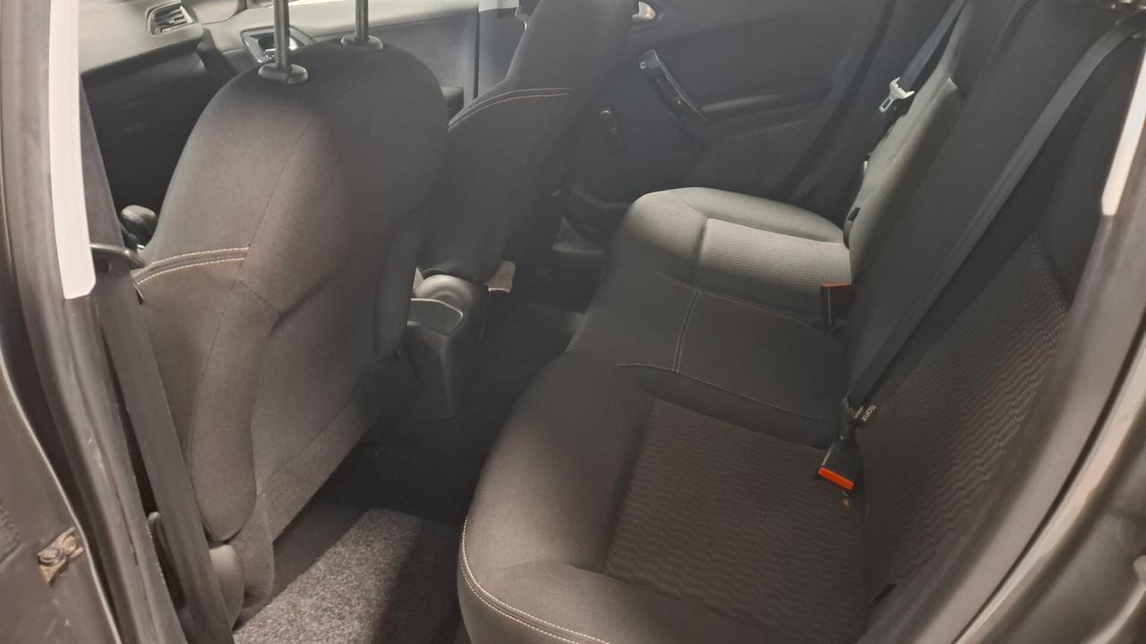 Peugeot 208 PureTech 68 5 porte Active