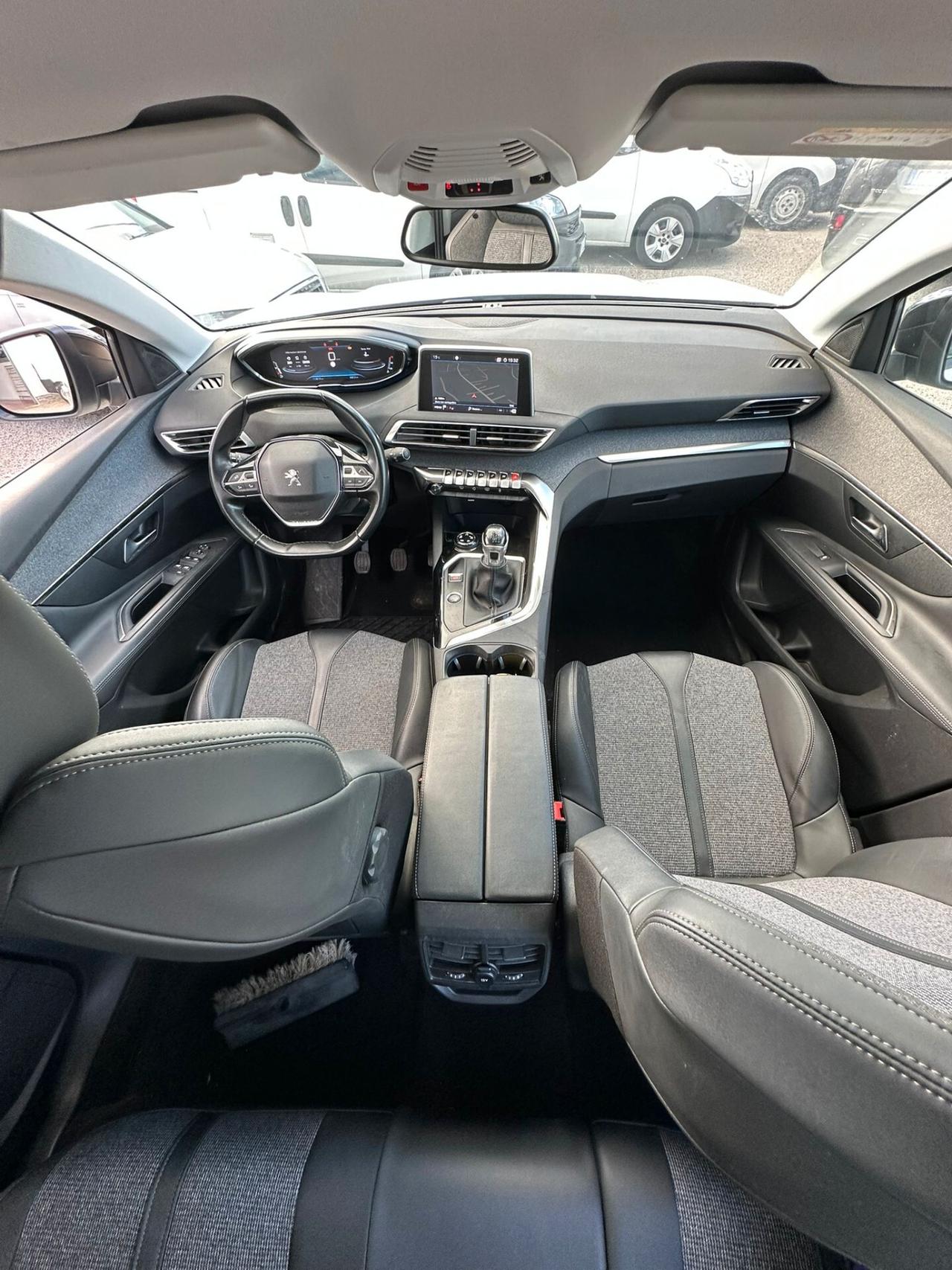 Peugeot 3008 BlueHDi 130 S&S Allure