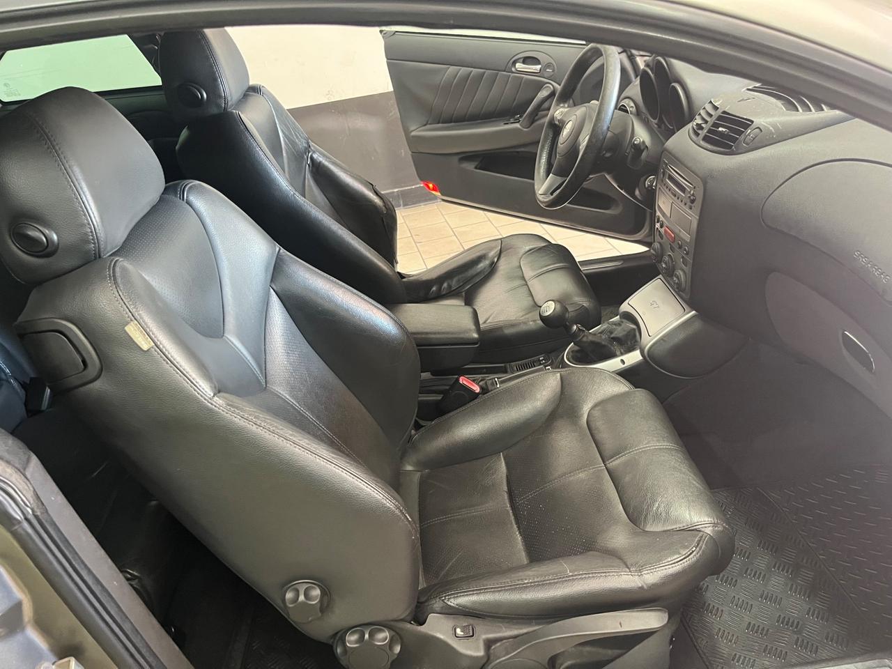 Alfa Romeo GT 1.9 MJT optional 2005