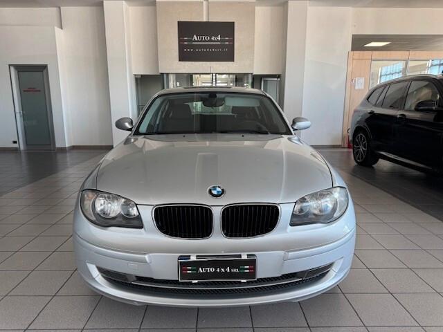 Bmw 118 118i cat 5 porte Eletta