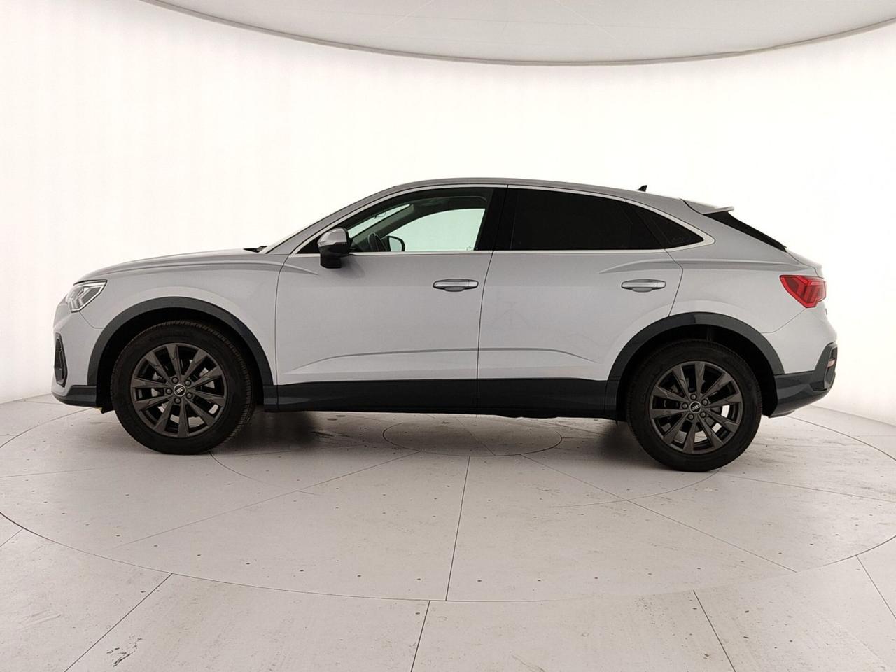 Audi Q3 35 TDI quattro S tronic Business Advanced