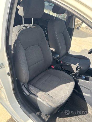 Kia Rio 1.4 90Cv- Anno 2012 -80.000 km