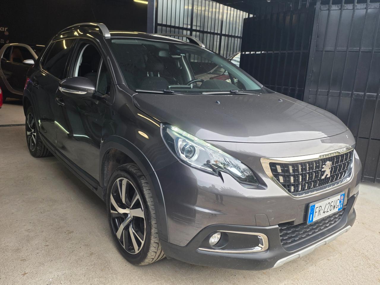 Peugeot 2008 cross