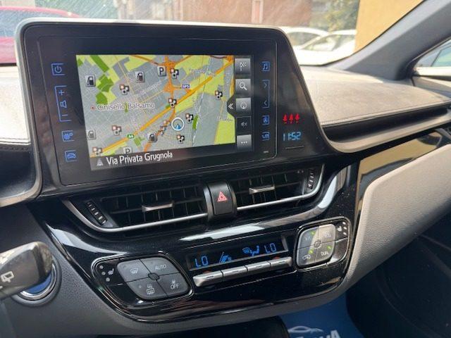 TOYOTA C-HR 1.8 Hybrid E-CVT Business