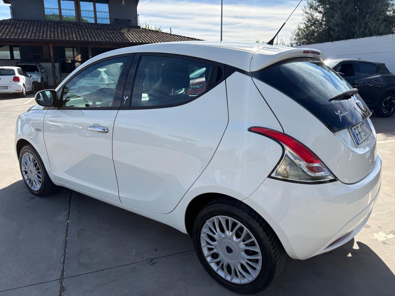 Lancia Ypsilon 1.3 MJT 16V 95 CV 5P S&S Platinum