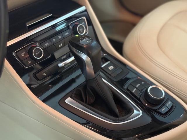 BMW 218 i Active Tourer Luxury