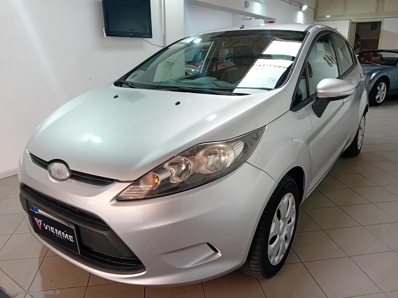 FORD Fiesta 1.6 TDCi 90 CV 5p. Titanium