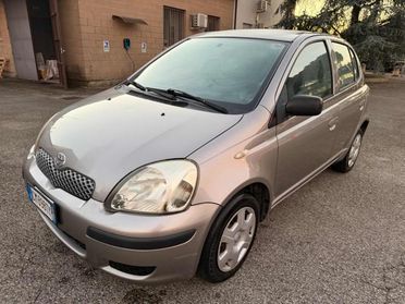 TOYOTA Yaris 1.4 tdi D-4D cat 5p senza nessun lavoro da fare
