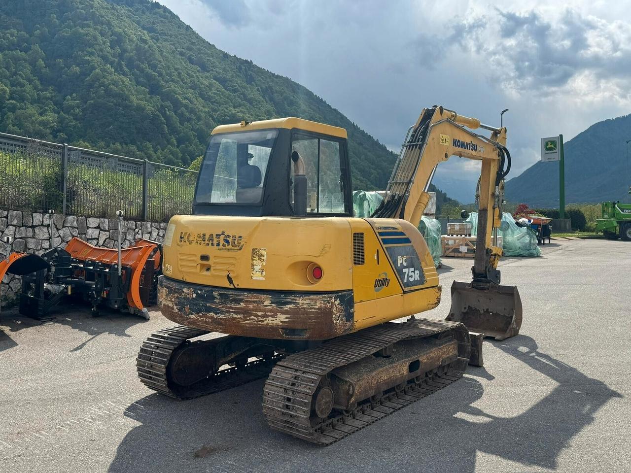 ESCAVATORE Komatsu PC 75R