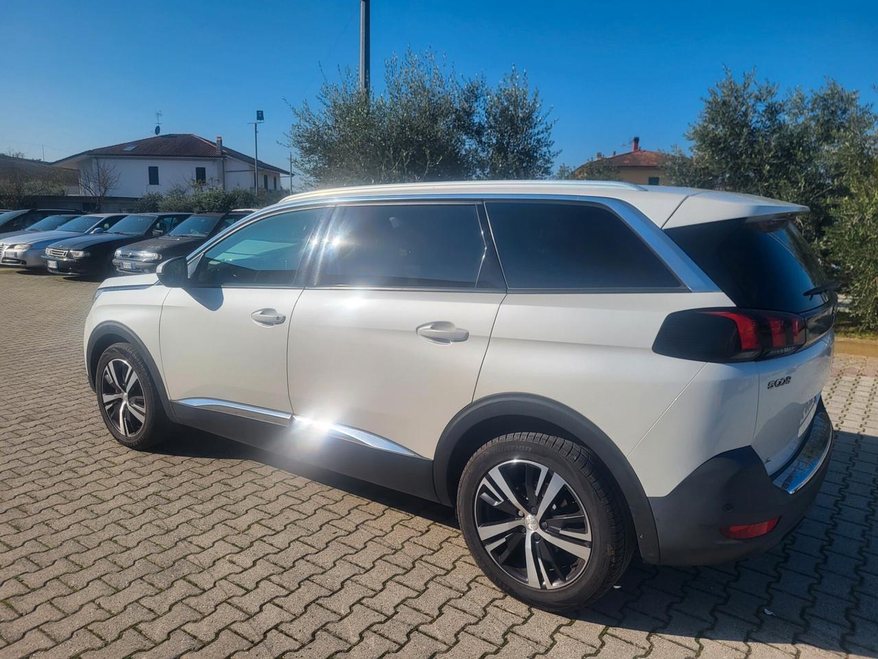 Peugeot 5008 BlueHDi 130 S&S EAT8 Allure
