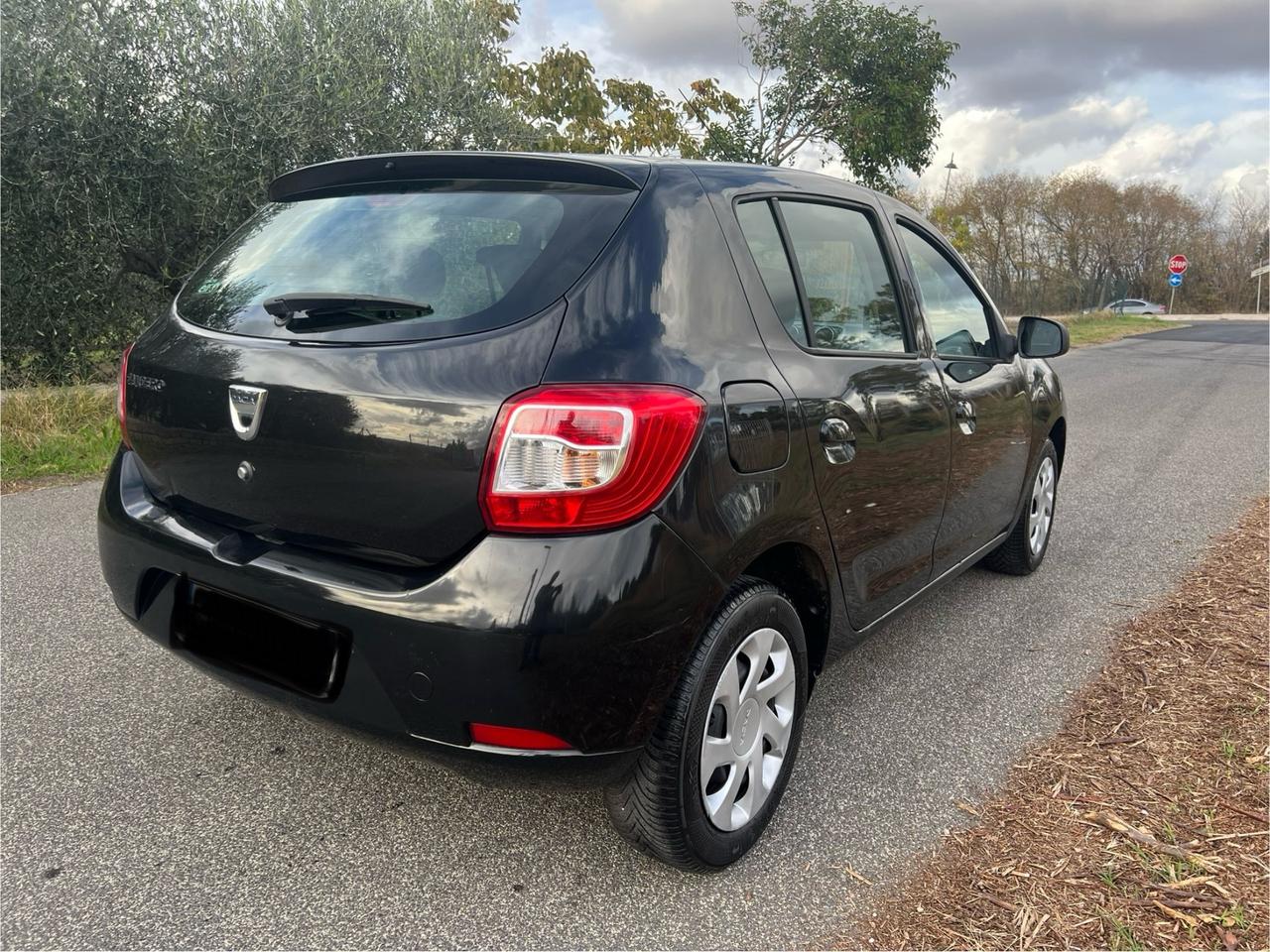 Dacia Sandero 1.2 16V GPL 75CV