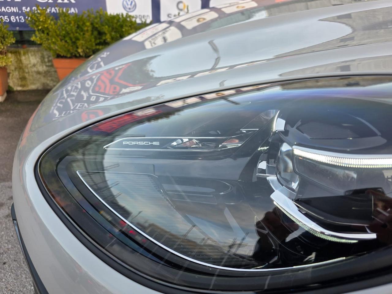 Porsche Macan 2.0 T PASM