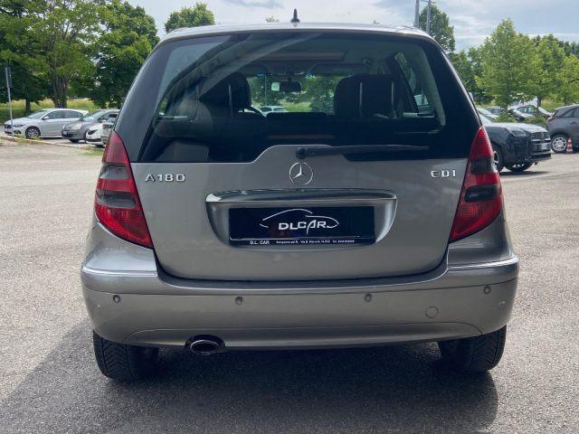 MERCEDES-BENZ A 180 CDI Avantgarde Cambio Automatico