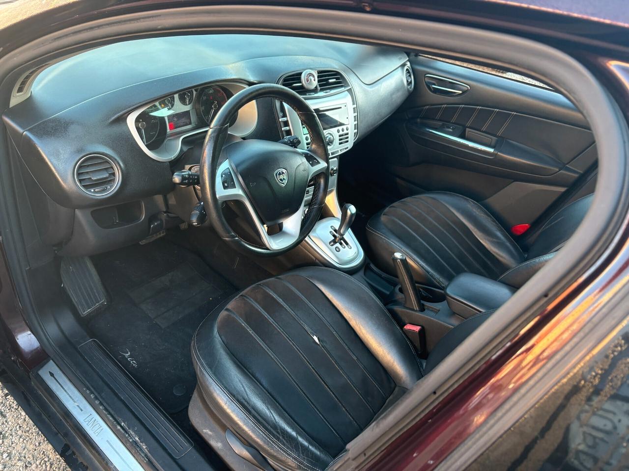 Lancia Delta 1.6 Multijet -Cambio Automatico