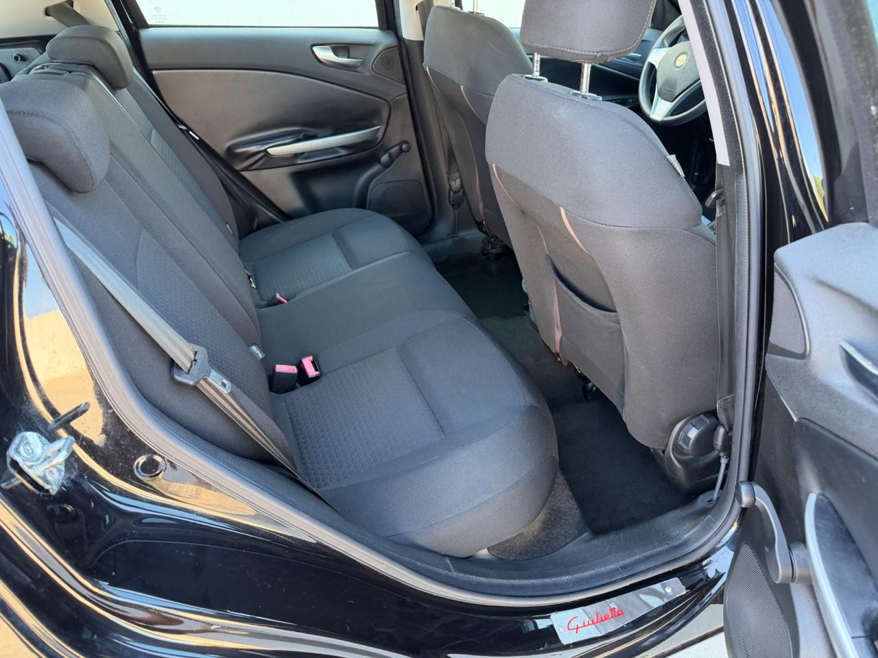 Alfa Romeo Giulietta 1.4 benzina 105 CV 2012