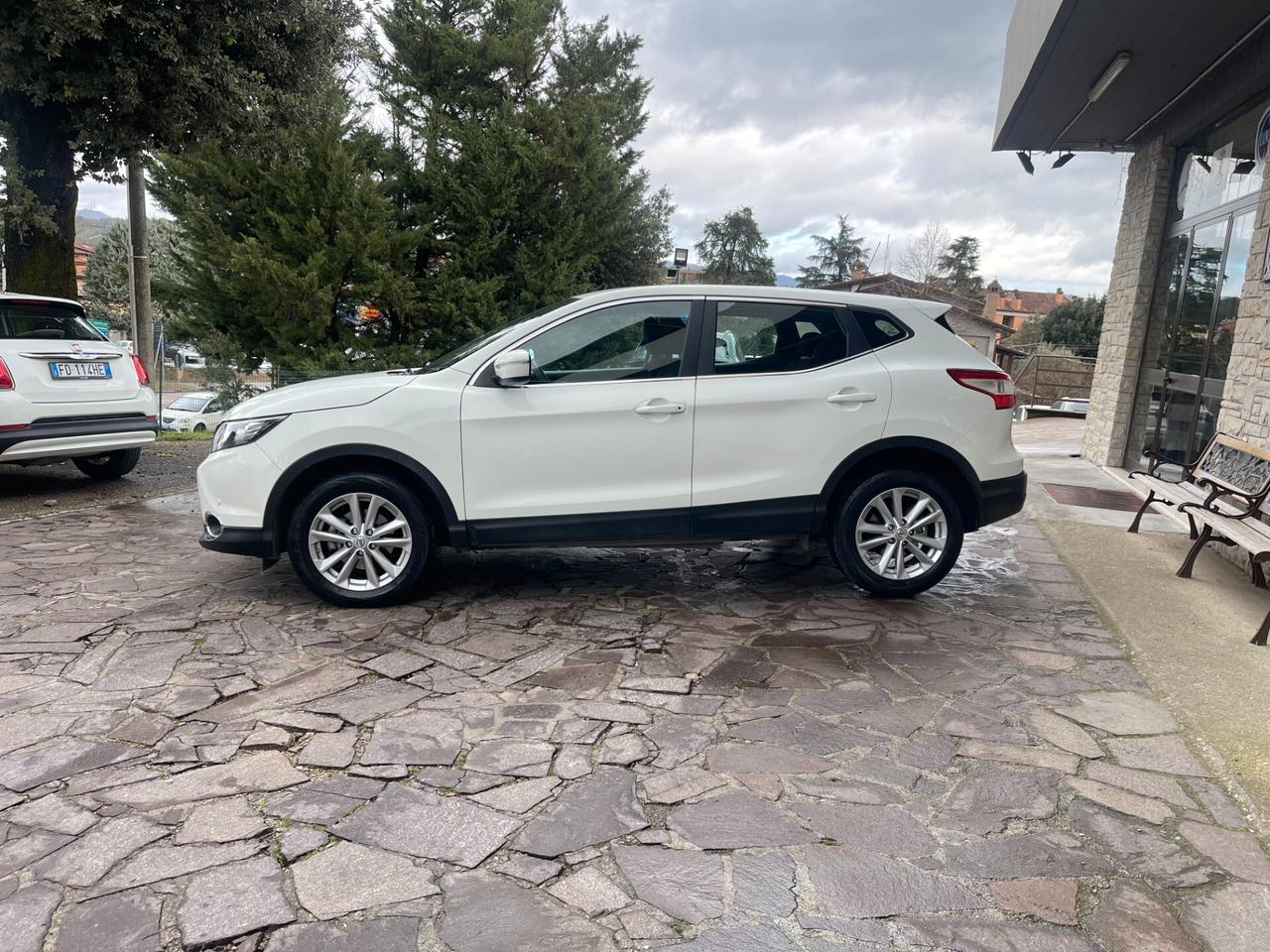 Nissan Qashqai 1.6 dCi 2WD Tekna NEO PATENTATI