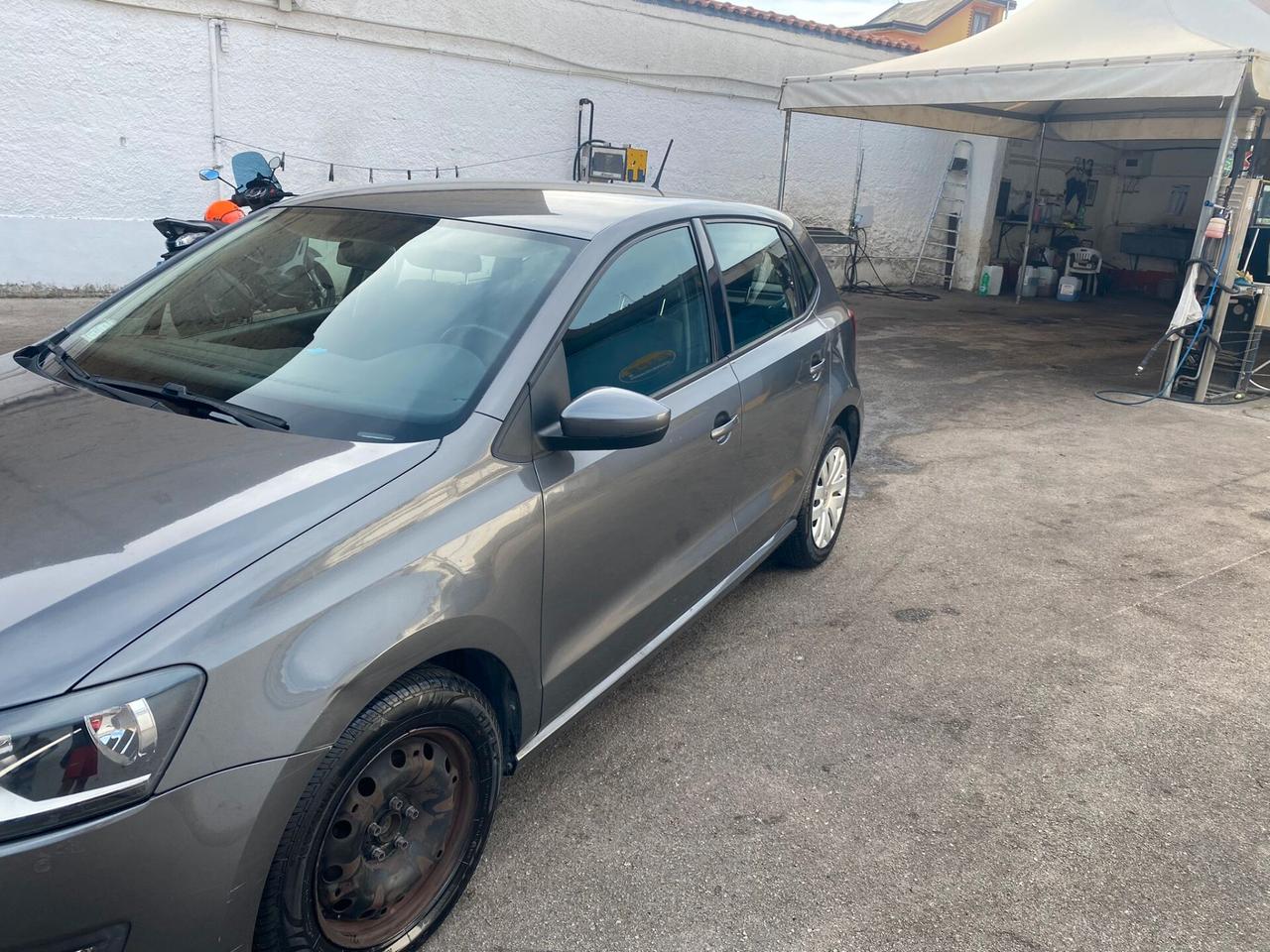 Volkswagen Polo 1.2cc diesel 12 mesi garanzia-2013