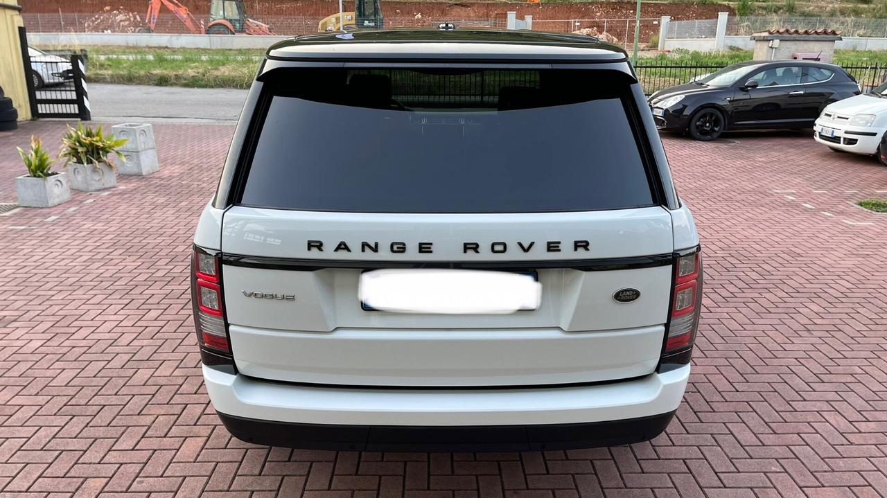 Land Rover Range 3.0 TDV6 Autobiography