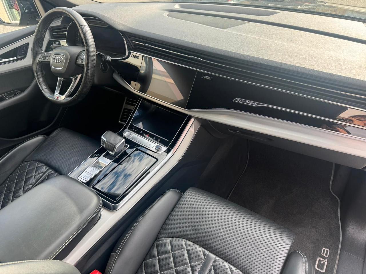 Audi Q8 50 TDI 286 CV quattro tiptronic Sline garanzia