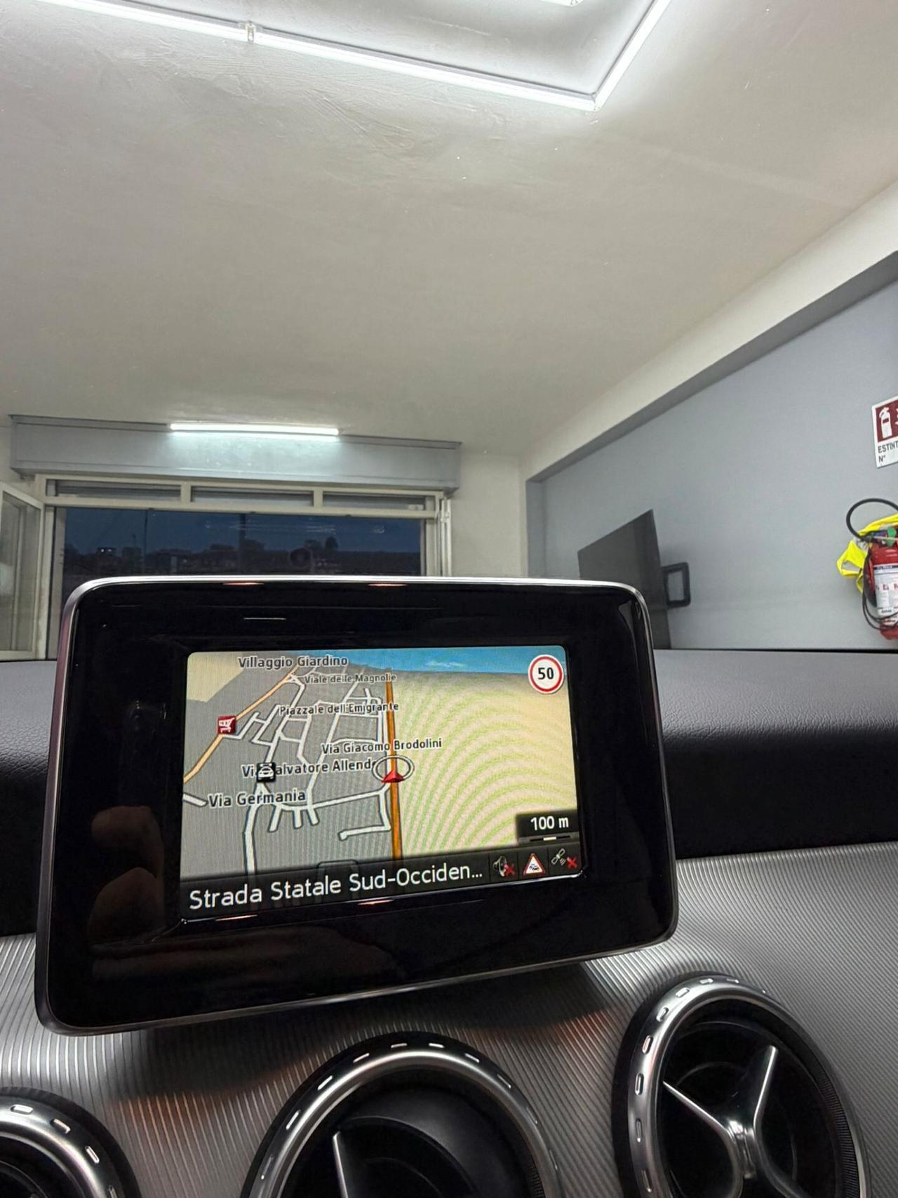 Mercedes-benz GLA 220 CDI Automatic 4Matic Premium