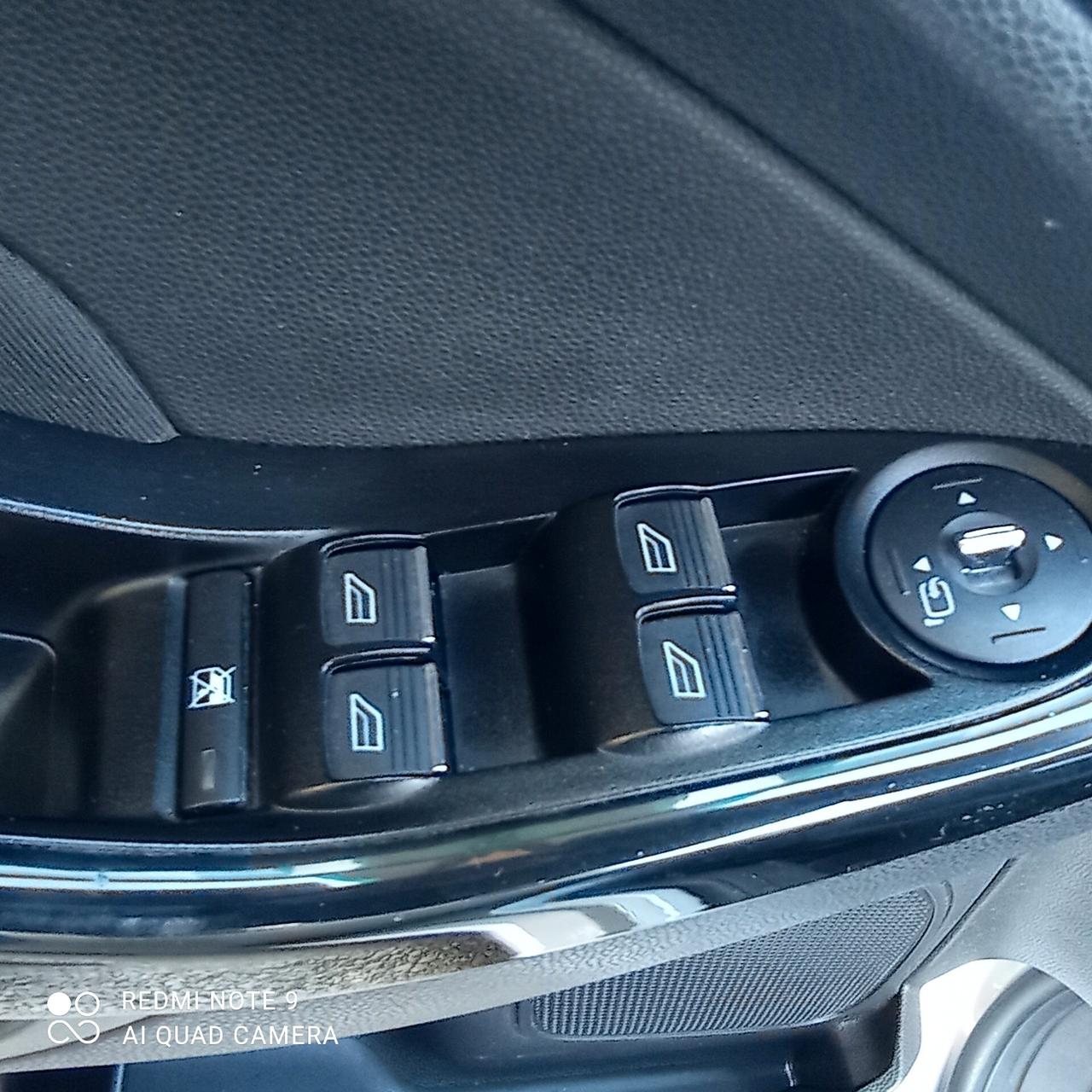 Ford Fiesta 1.5 TDCi 75CV 5 porte Titanium