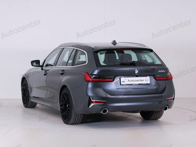 BMW Serie 3 320d Touring mhev 48V Luxury auto