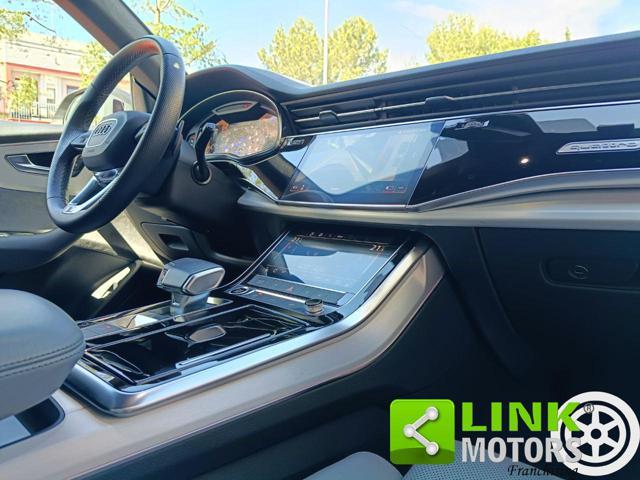 AUDI Q8 50 TDI 286 CV quattro tiptronic S line