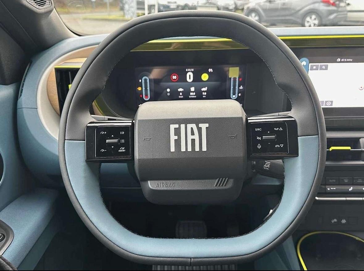 Fiat Grande Panda 1.2 Hybrid 110 CV S&S La Prima