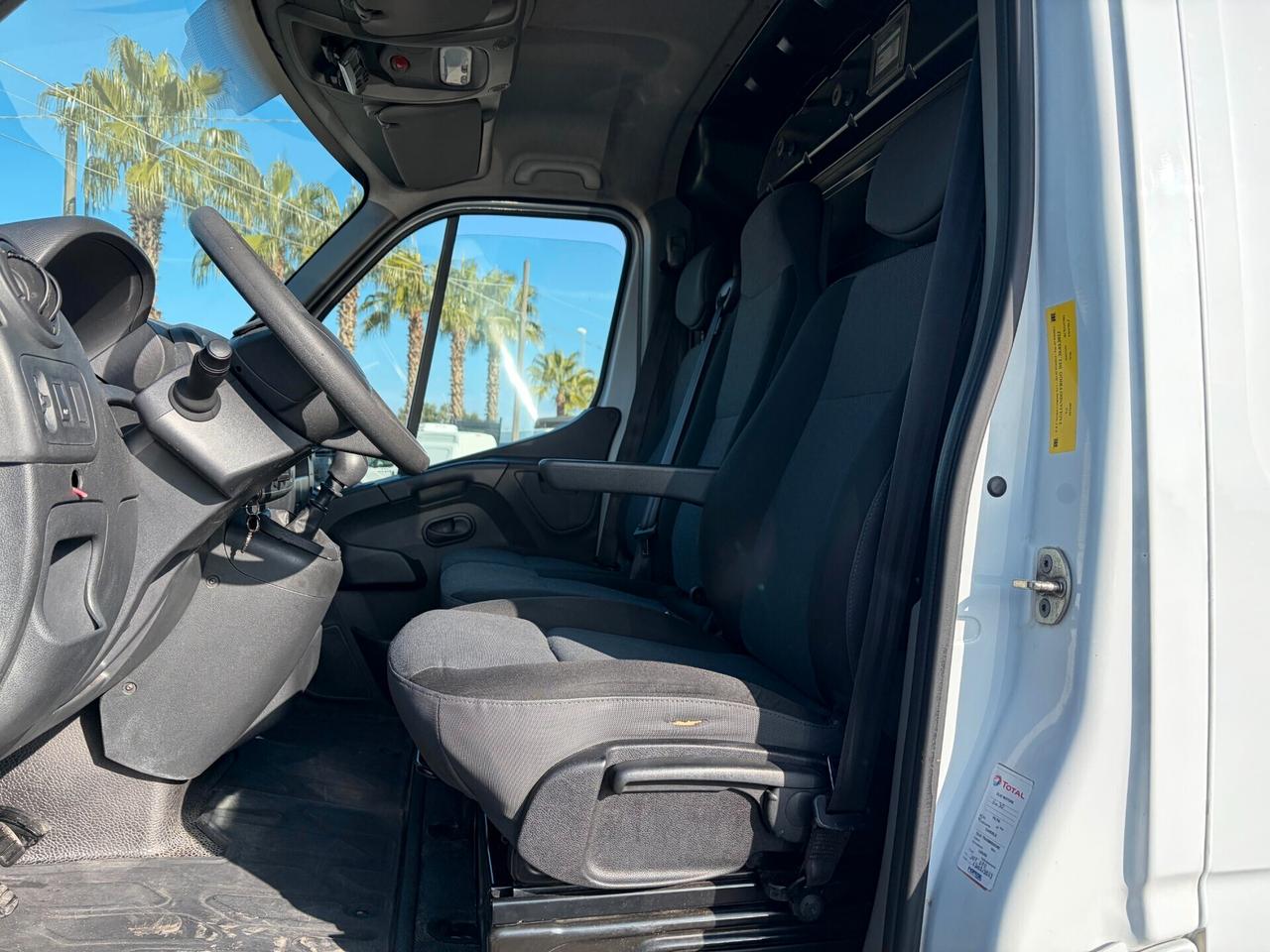 Renault Master T33 2.3 dCi/130 CV FRIGO (FNAX)