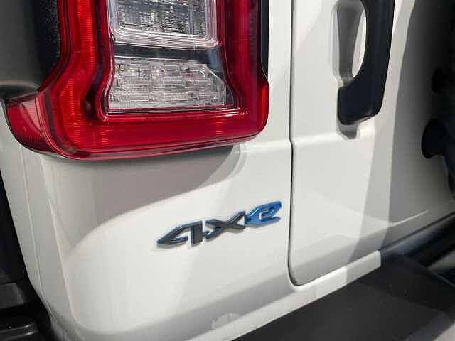 Jeep Wrangler 2.0 380CV Autom. 4XE Rubicon (PHEV)