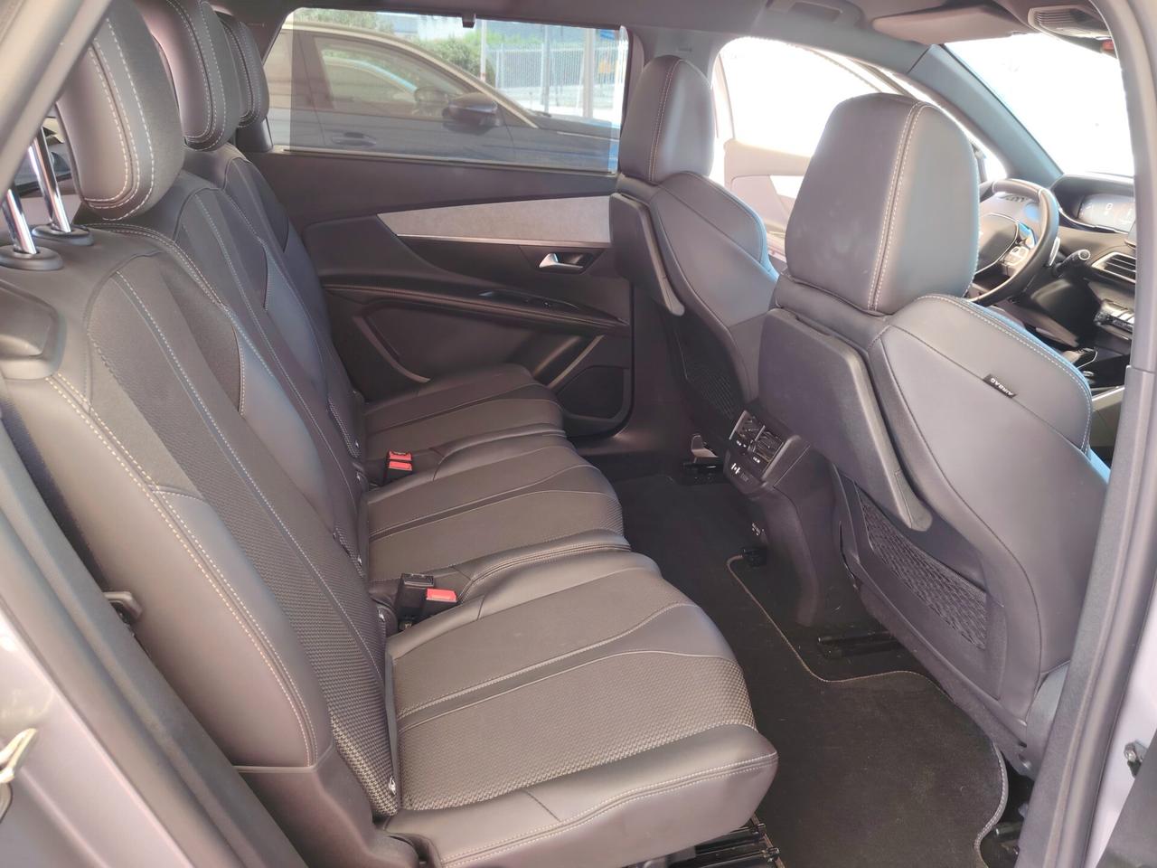 Peugeot 5008 BlueHDi 130 EAT8 GT Pack FULL 7 posti