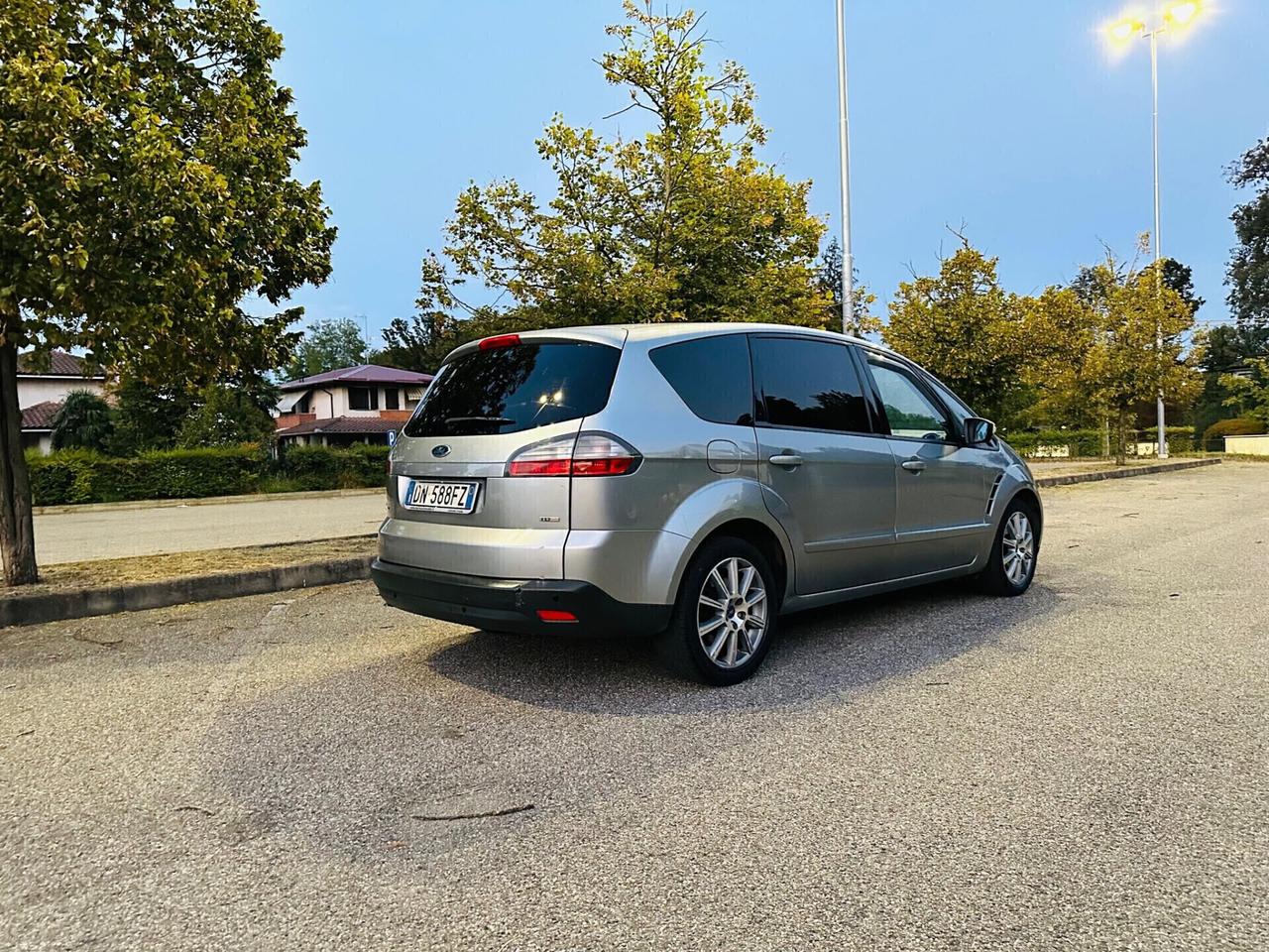 Ford S-Max 2.0 TDCi 140CV Titanium DPF