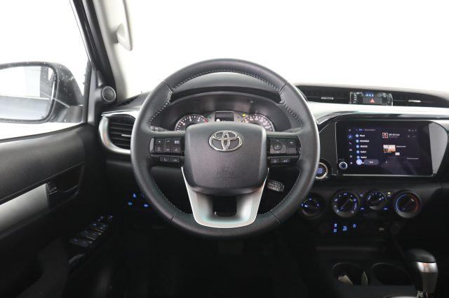 TOYOTA Hilux Hilux 2.4 D-4D A/T 4WD 4 porte Double Cab Lounge