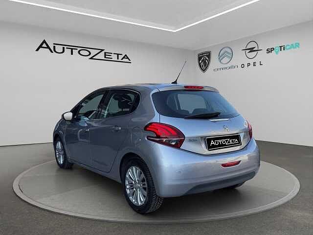 Peugeot 208 BlueHDi 100 S&S 5 porte Allure