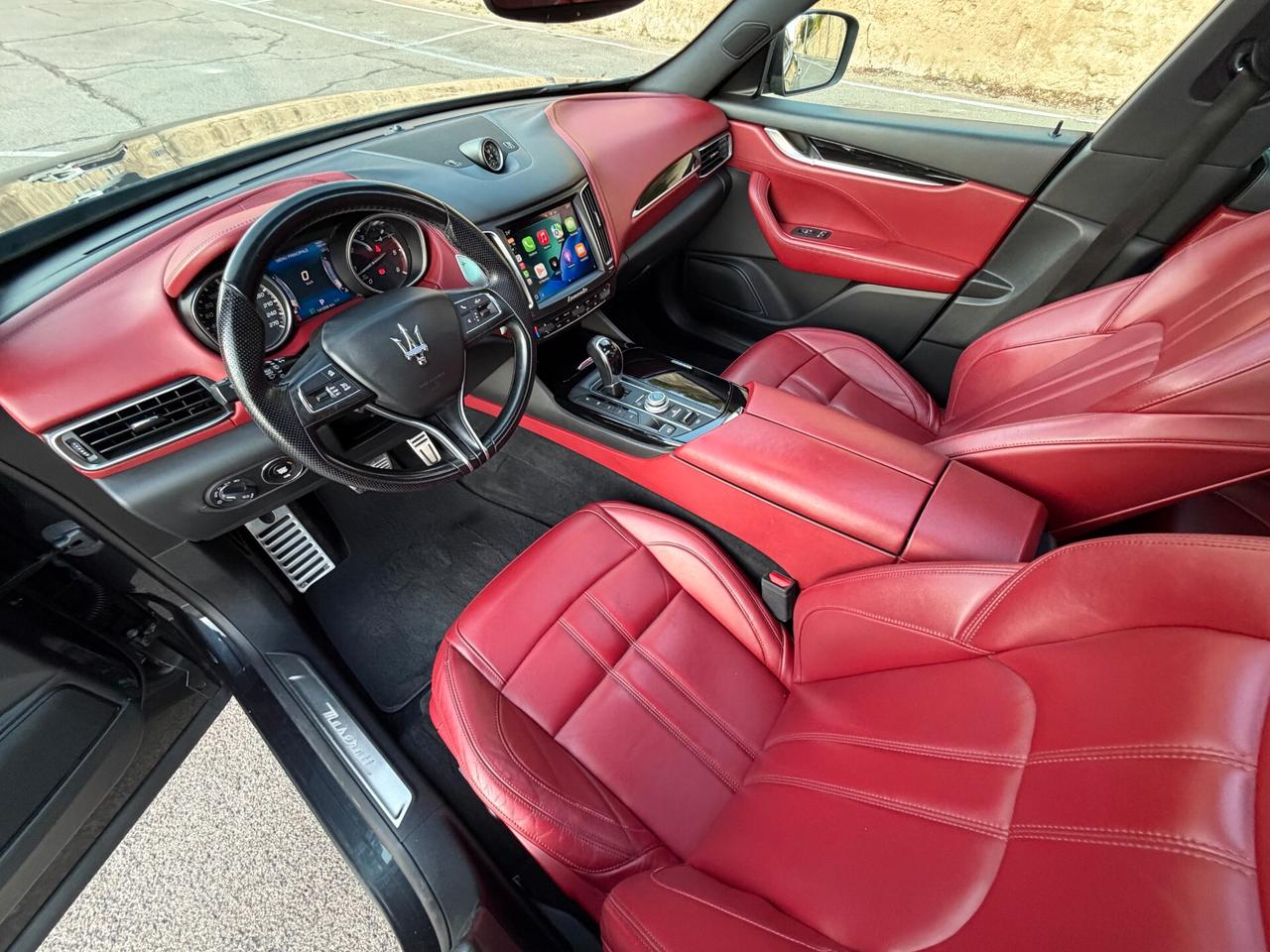 Maserati Levante Gransport/3.0 V6 250 CV/21"/TETTO