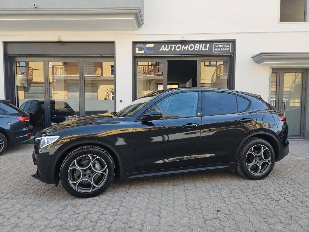 Alfa Romeo Stelvio 2.2 t Sport Tech rwd 160cv auto
